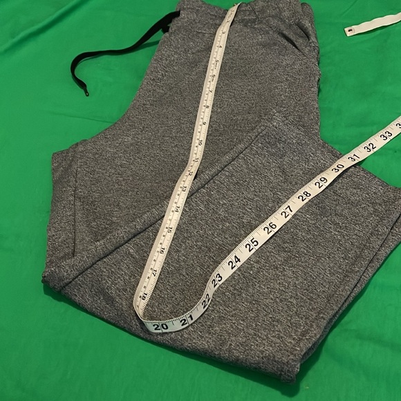 Used pant size M by tek gear - Picture 8 of 11